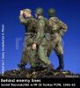 RADO Miniatures RDM35025 Soviet Razvedchiki w/W-SS tanker POW, (1944-45) 1/35